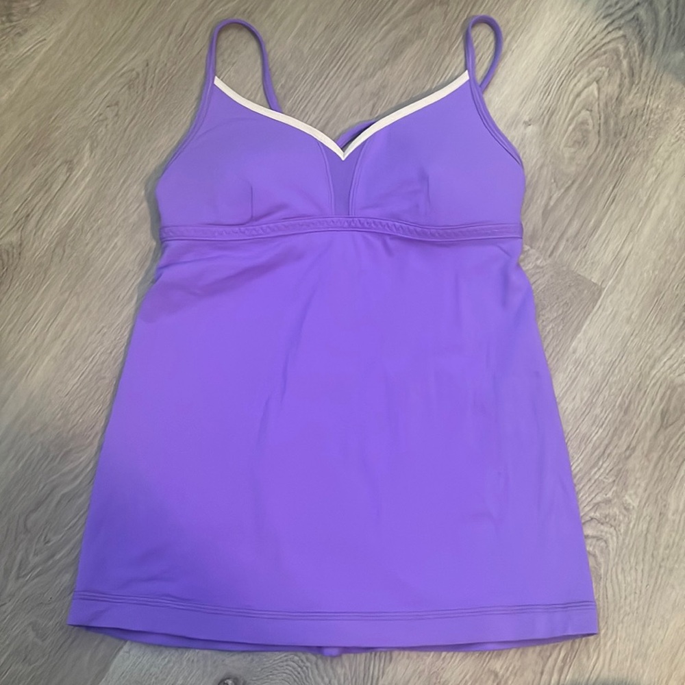 purple lululemon tank